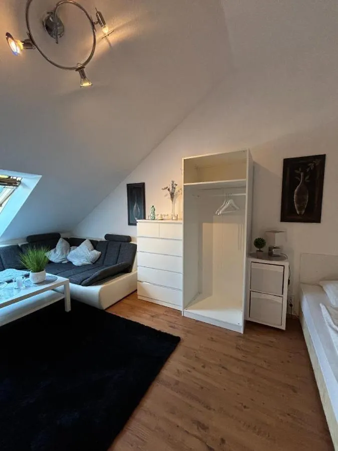 Privatunterkunft Am Aaper Wald Düsseldorf 0*,